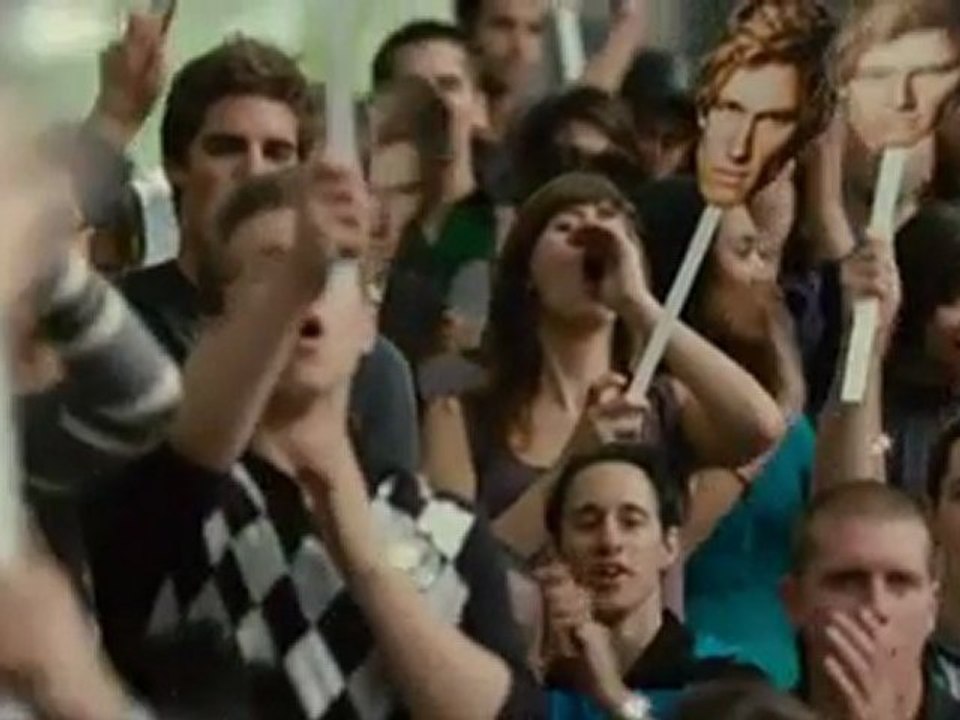 First 2 Minutes - Extrait First 2 Minutes (Anglais)