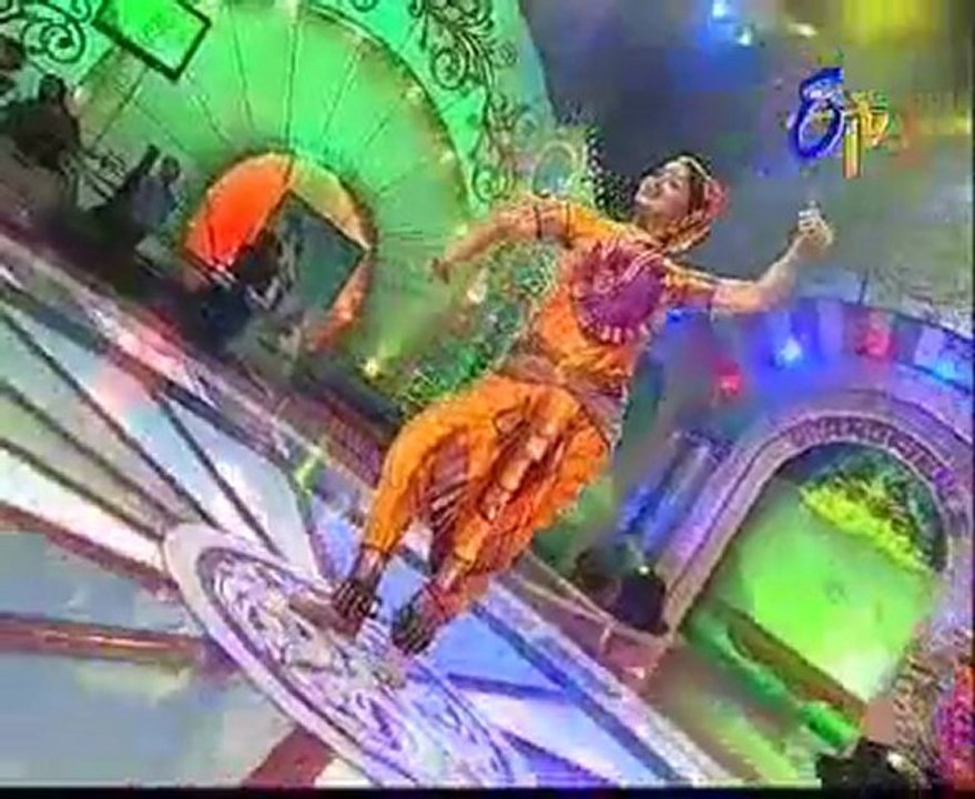 Paripoorna Mahila - ETV's Reality Show - Mega Final - Who is Title Winner??? - 01