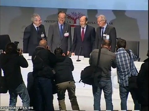 Alfredo Pérez Rubalcaba sobre encuestas y Zapatero R