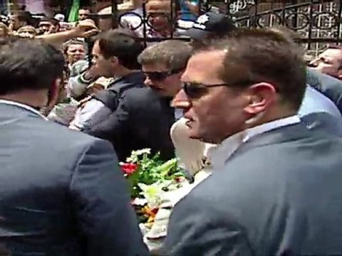 Primer ministro turco revalida mayoria absoluta en legislativas