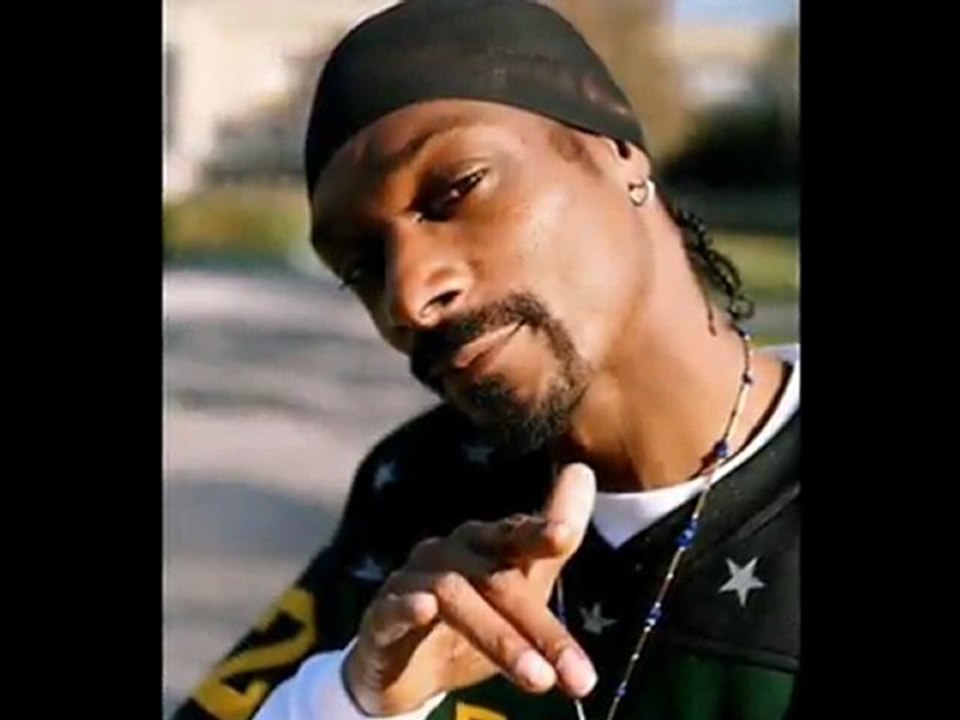 AN ARTIST THAT THE HIP HOP GAME'S BEEN MISSING A TALENTED LYRICIST HE AINT GONNA SUGAR COAT NOTHING HE GIVES IT TO YOU RAW, AND EXPOSES THE BOULE MUSIC INDUSTRY!