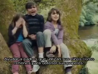 Las manos en el aire - Tráiler Español V.O.S.E [360p]