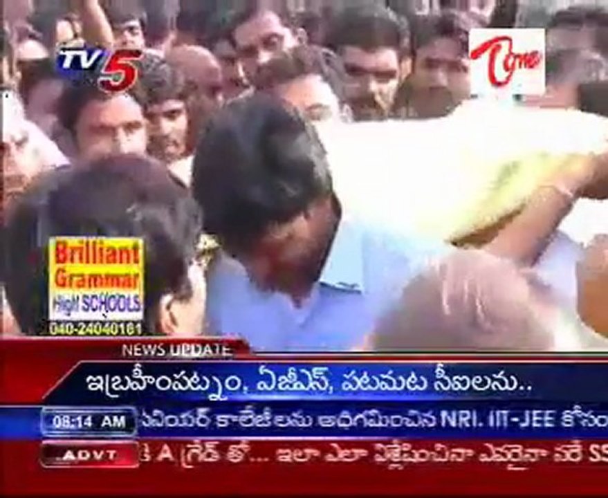 YS Jagan Inagurate Development Programs in Idupulapaya