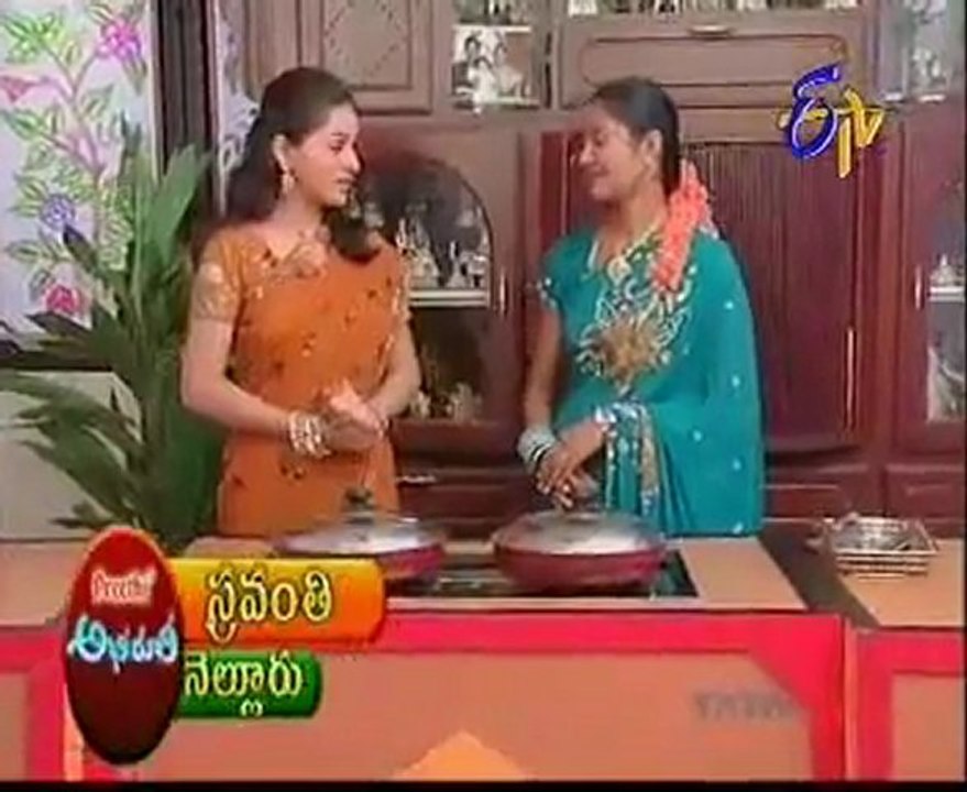 Abhiruchi - Recipes - Fried Mushroom Capsikam, Caramel Bananas & Palakayalu - 03