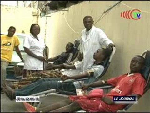 Les Jeunes de Talangaï font un don de sang au CNTS