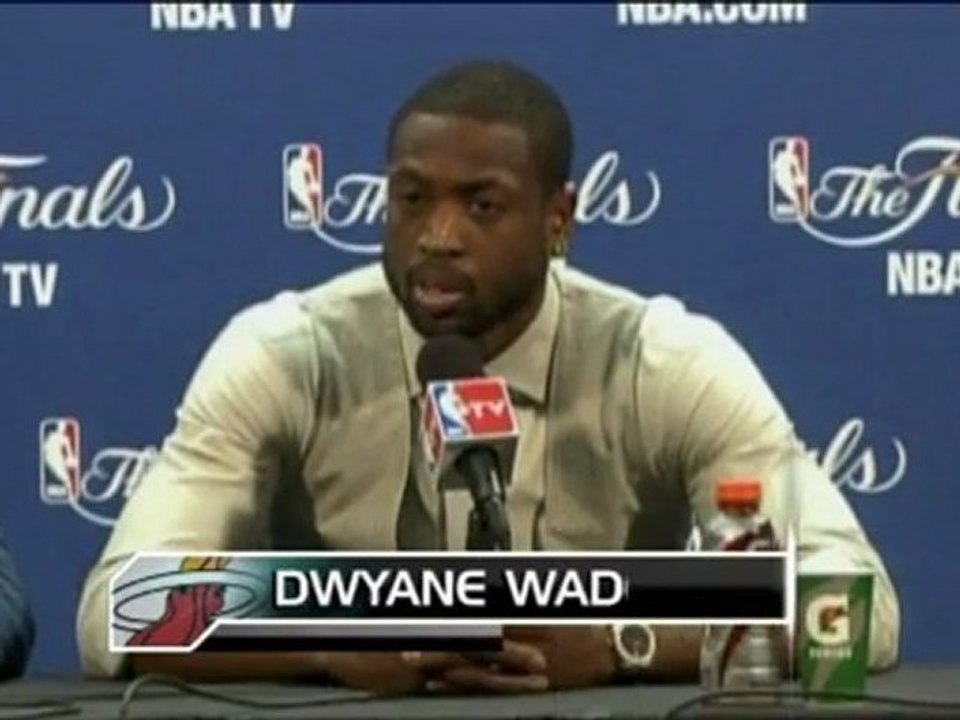 James und Wade nach dem verlorenen Finale