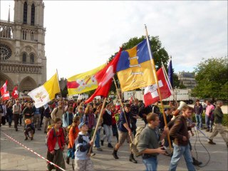 FSSP - Paris 2011 : Vidéo départ vers Chartres