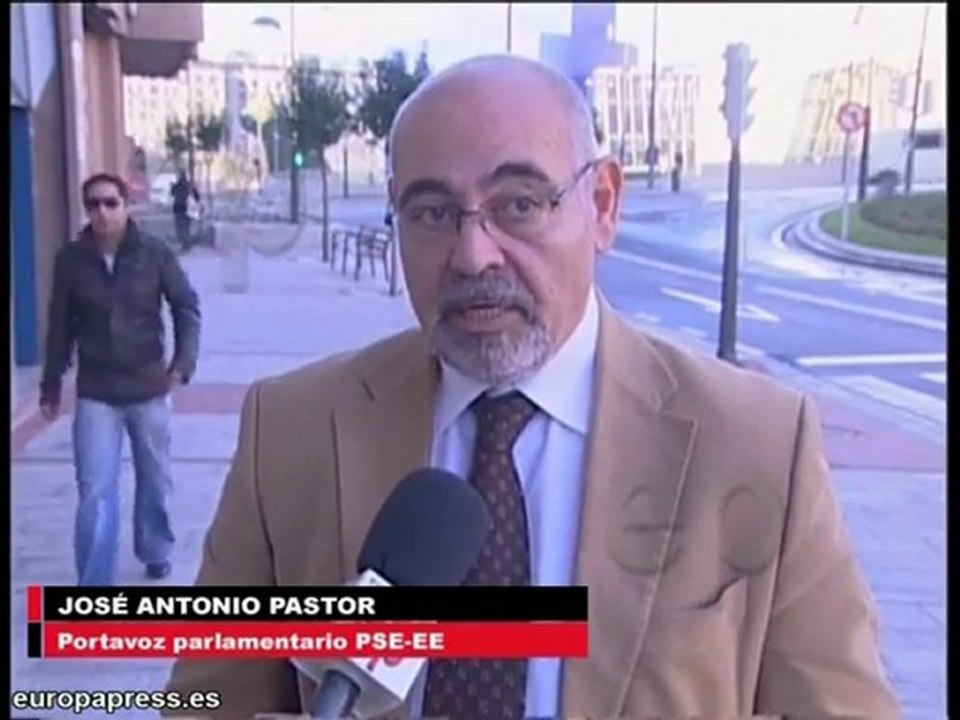 Ortuzar: El PNV "hace la comida" y el PSE "la sirve"