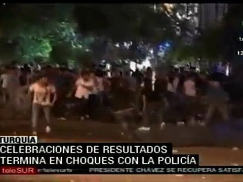 Celebraciones y enfrentamientos luego de Elecciones turcas