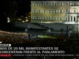 Más de 20mil griegos protestan contra plan austeridad