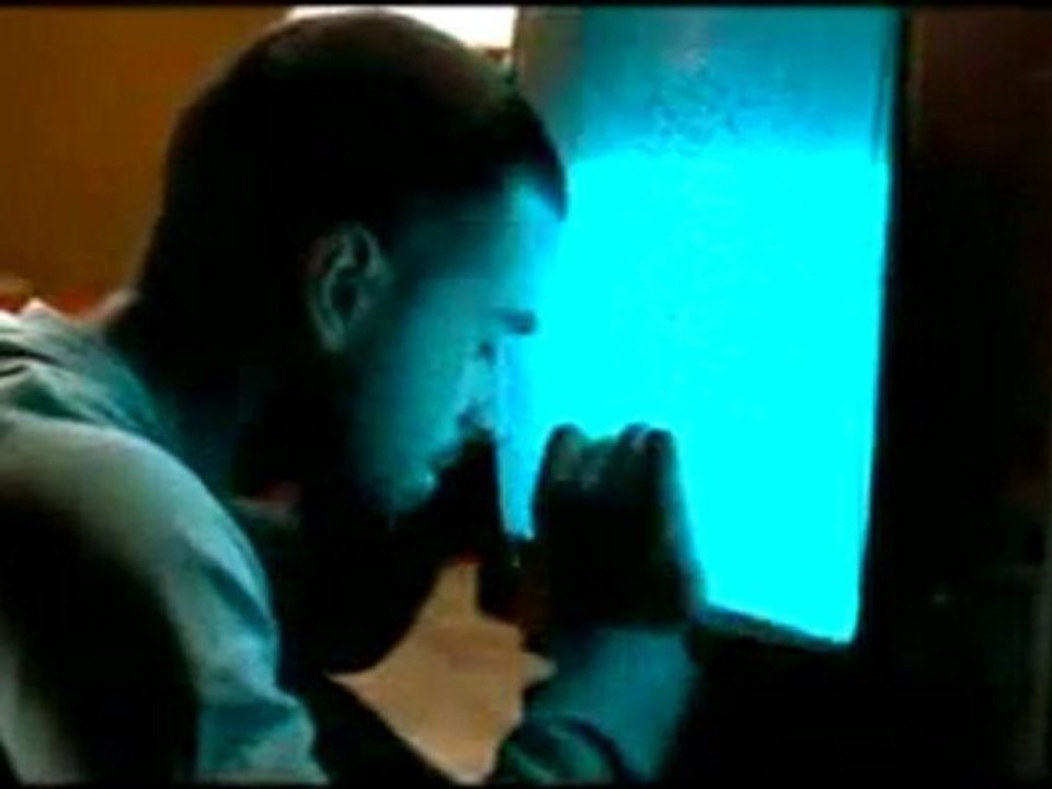 Gökhan Türkmen - Yan Sen (Klip)