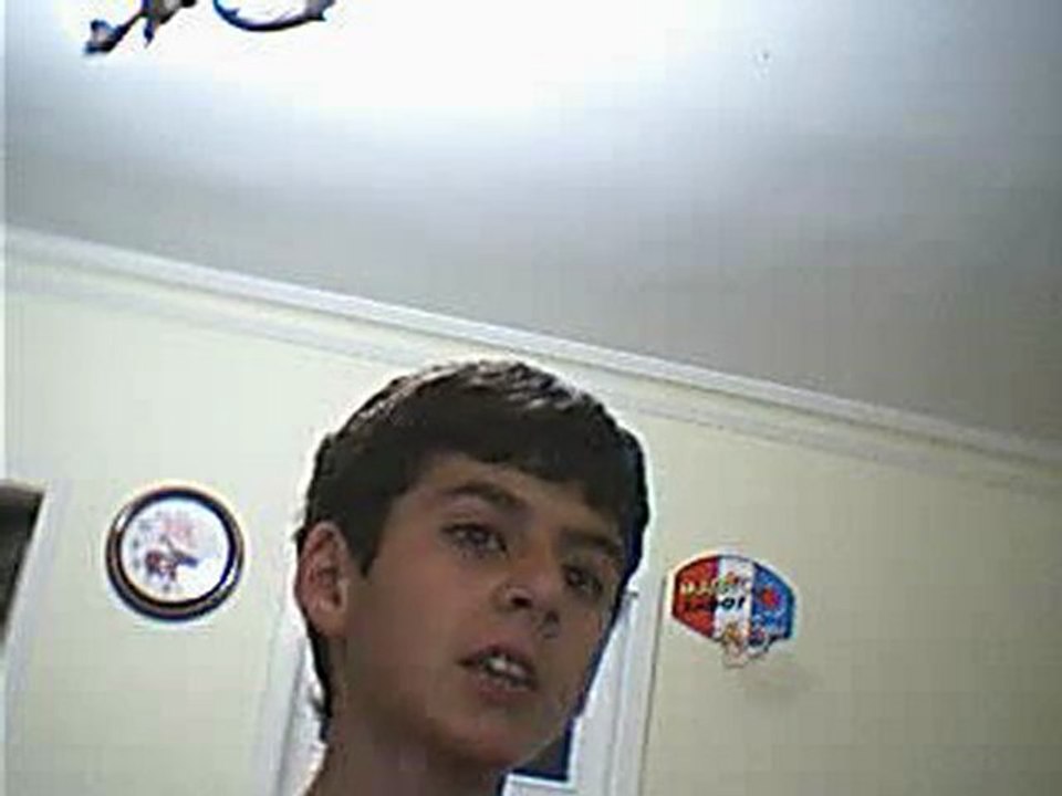 arkadaşlar çok önemli bir konu bu m2 oynayan veya oynamayı düşünenler izlesin bunu şiddetle tavsiyemdir eğer arkadaşlarınızdan m2 oynamayı düşünen veya oynayan varsa bunu ona izletin