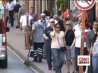 Liseli kız öğrencilerin etek boyları