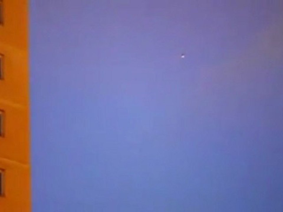 Flottille d'ovnis sur moscow 15.06.2011