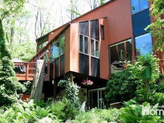 2815 Columbus Drive Emmaus, PA  -Enchanting Contemporary Home for Sale