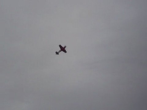 Voltige en Extra 330. La ferté-alias 2011