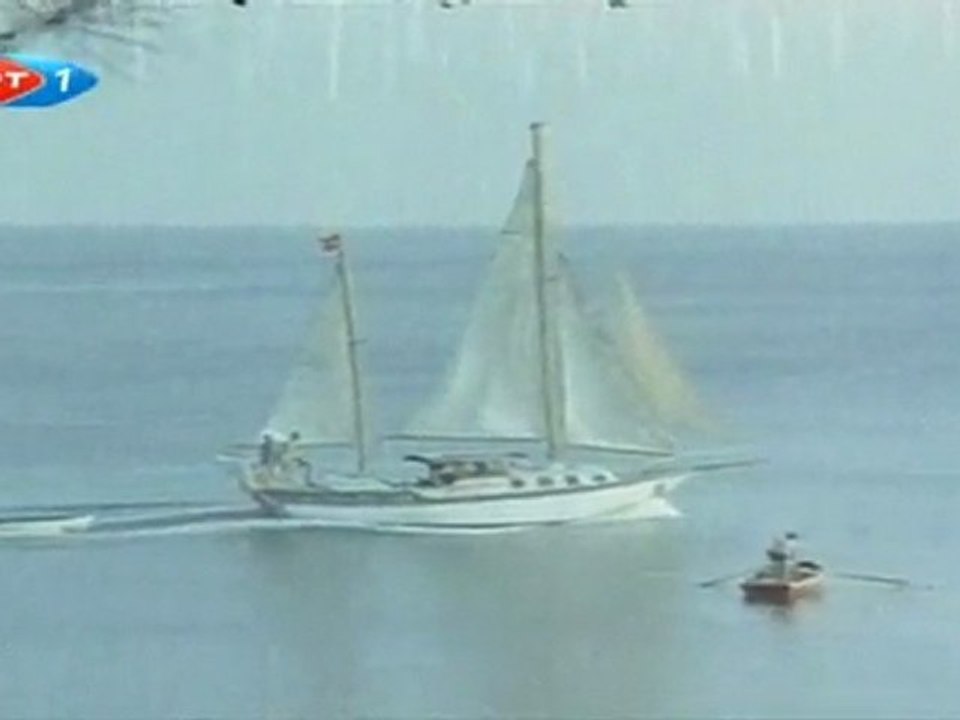 Mavi Dünyam Benim Ömre Bedeldir