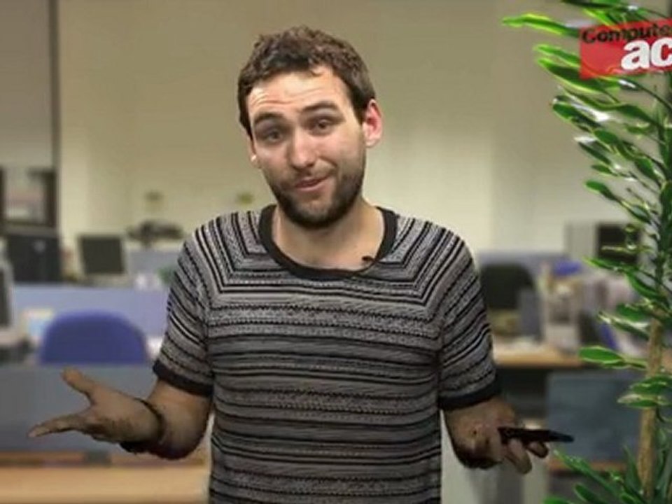 Nokia E7, a smartphone with a qwerty keyboard