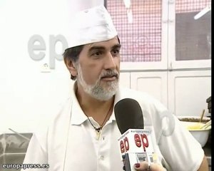 Corona de la Almudena postre típico de la festividad