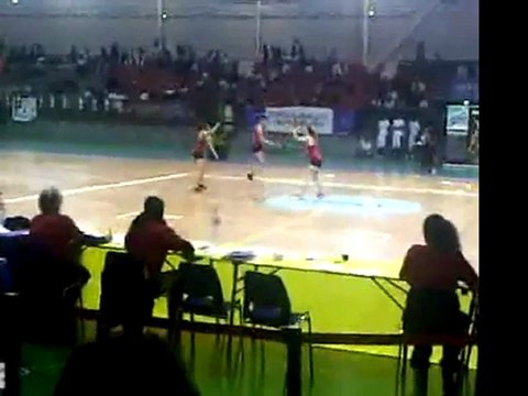 Premier championnat de France de double dutch à Nantes