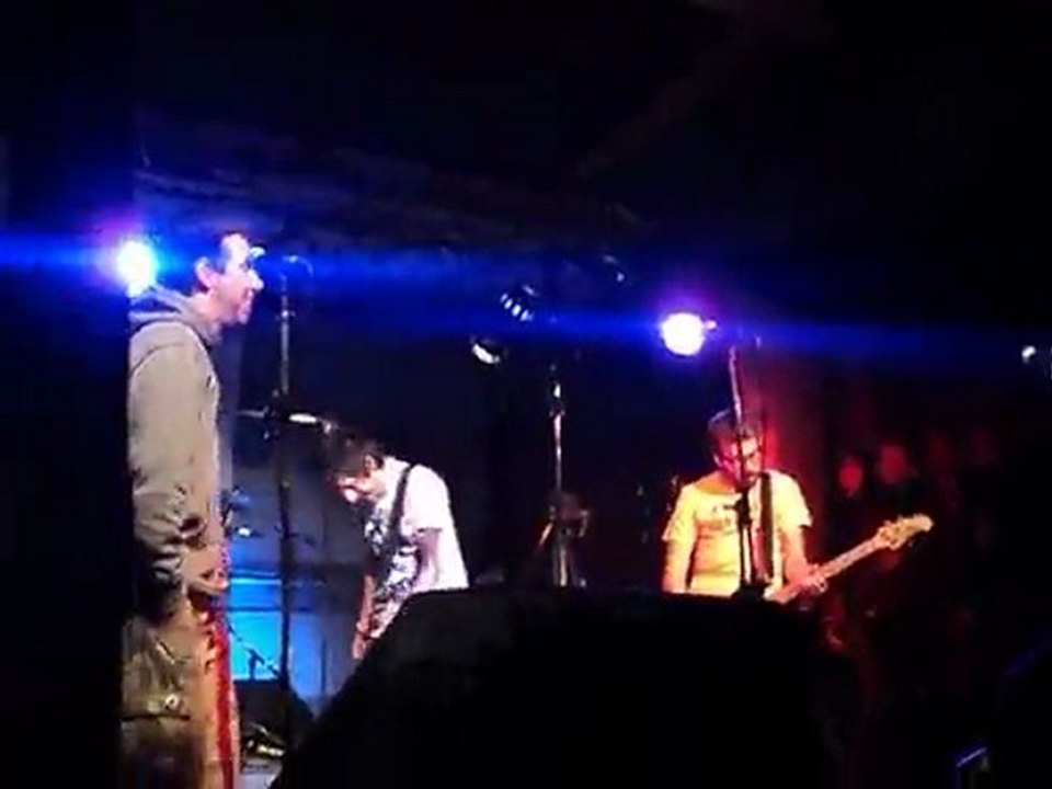 GUERILLA POUBELLE - Punk rock is not a job + Génération Adidas @ Ten O' Rock Fest