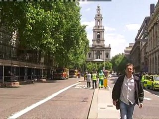 Major fire breaks out on historic London street