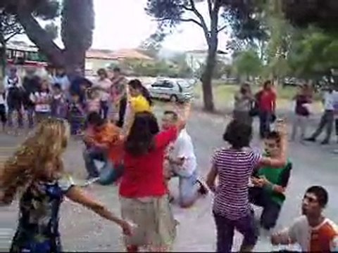 2/C Sınıfının Öğretmenleri Güler Albayrak ile birlikte Aliağa Eğitim Uygulama Okulu ve İş Eğitim Merkezi ziyareti