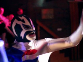 Sports or Entertainment: A Day in the Life of a Wrestler - Trailer HD