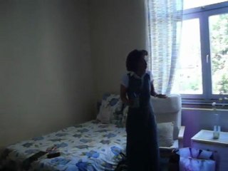 Pastora Mery  predicando en la primera reunion- El lugar Secreto