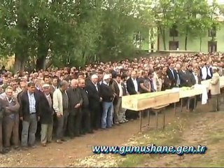 KELKİT'TE YAŞAMINI YİTİREN 6 KİŞİ GÖZYAŞLARI İÇİNDE TOPRAĞA VERİLDİ