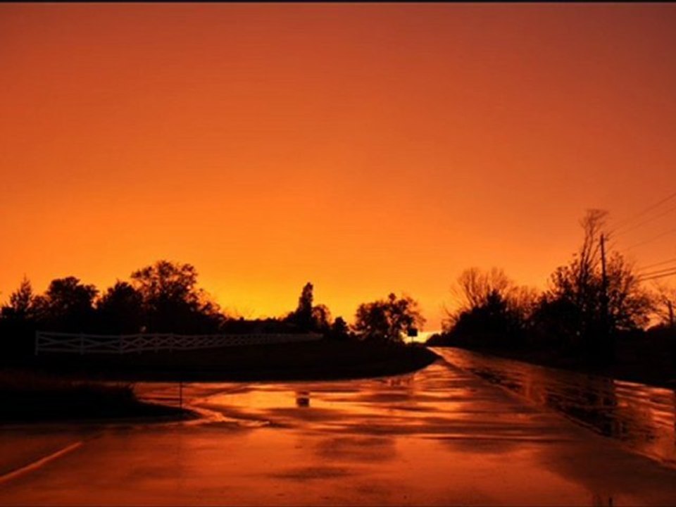 Ashley Wallbridge Vs. Markus Schulz Feat. Ana Criado - SURREAL SMOKE (Marcus Schulz Mashup)