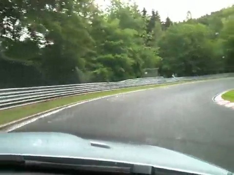 Nürburg-Ring > Bibine ///M3 e90 affutée + Moi en passager 2eme tours
