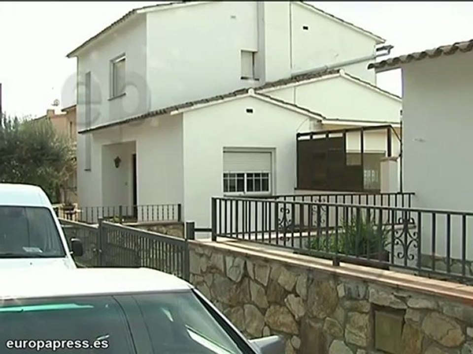 Vecinos de la fallecida en Vilassar la encontraron en la cam