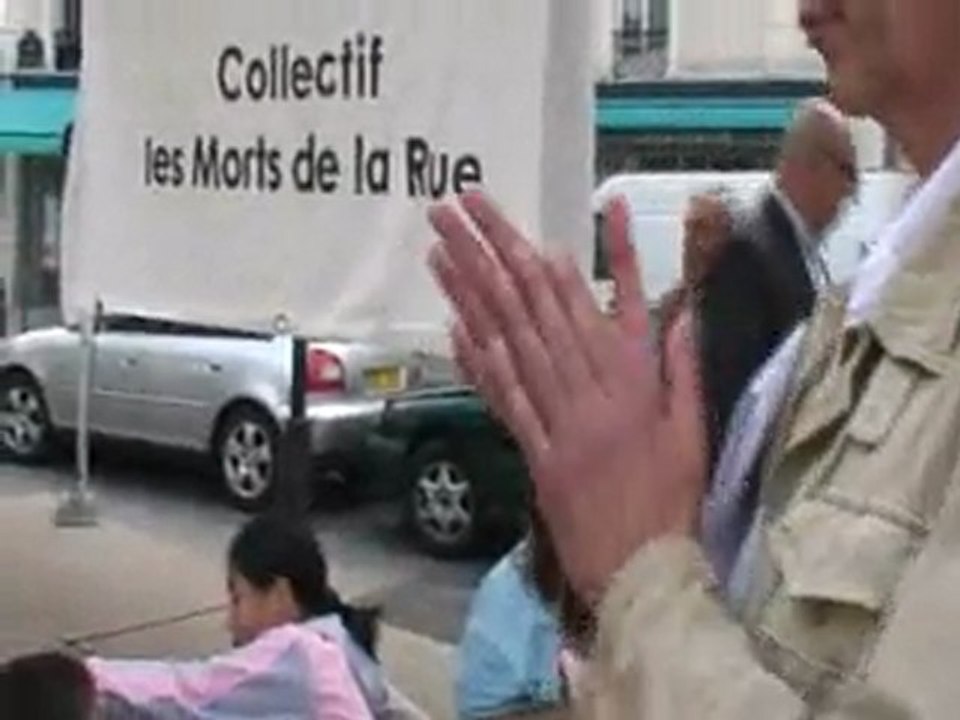 6.LES MORTS DE LA RUE