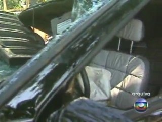 Juiz manda prender ex-jogador Edmundo por acidente fatal em 1995_Jornal Nacional - Vídeos