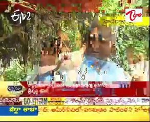 Palvai Govardhan Reddy talking to media