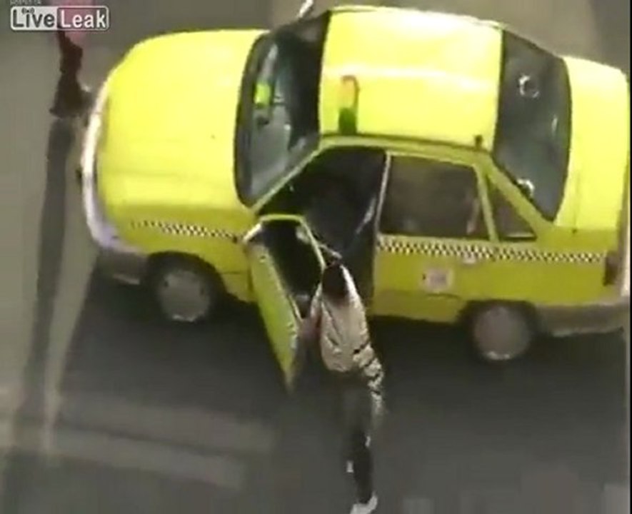 Crazy Woman vs Taxi Driver
