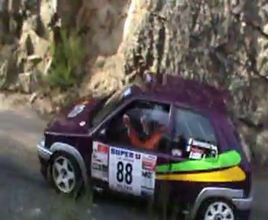 equipage SANTARELLI thomat - SASSI laetitia rallye du pays viganai 2011