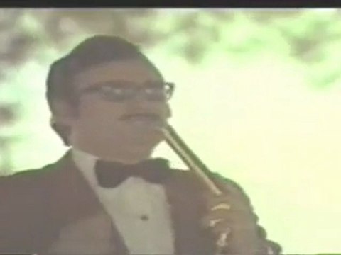 Sevil Neş'elen Sevme Yanarsın (Sevil de Sevme)