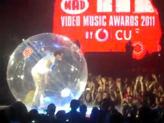 Nino at MAD VMA 2011