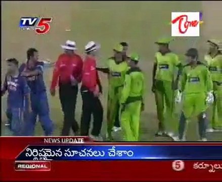 Gambhir Vs Kamran Akmal & Harbhajan Vs Shoaib Akhtar Fight