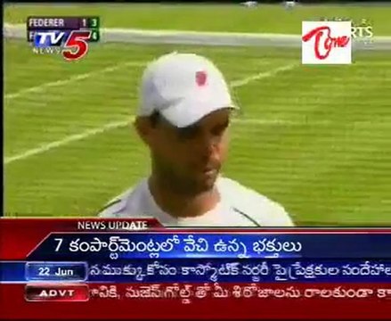 Roger Federer defeats Alejandro Falla - 2010 Wimbledon First round