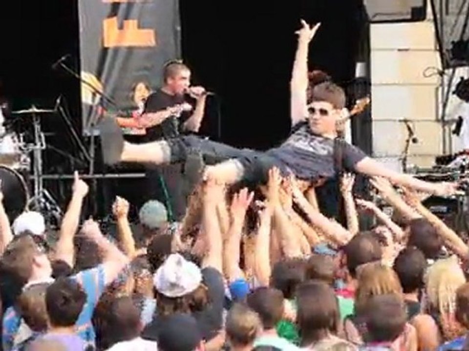 Extrait 1 "Les Joueurs de Pih Poh " au Fimu le 13_06_2011