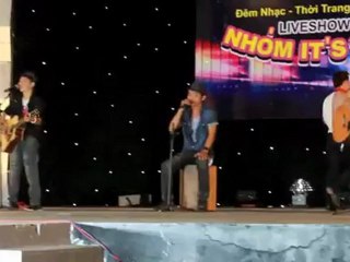 Clip: Mai Quốc Việt lại gây “sốt” khi “giả giọng 13 ca sĩ”