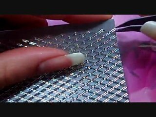 Un nail art original avec des stickers Peel Off