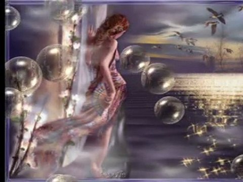 ANADAN AYRI GÜLDEN KARABÖCEK