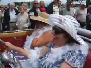 La Trinité sur mer - Tour de Bretagne 2011 des véhicules anciens part.4 - FIN