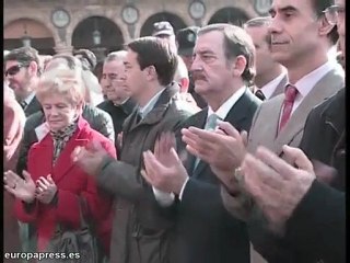 Del Bosque en acto contra Violencia de Género