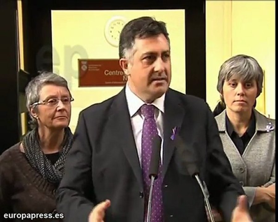 Puigcercós muestra "apoyo total" a los bomberos