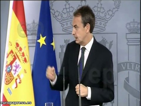Zapatero: Las fusiones terminarán antes de Nochebuena